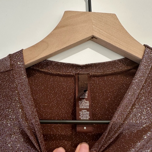 SKIMS SHIMMER CROPPED T-SHIRT - Picture 5 of 6